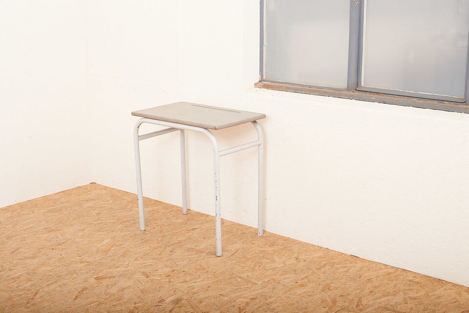 Desk Beistelltisch Jean Prouvé Tische